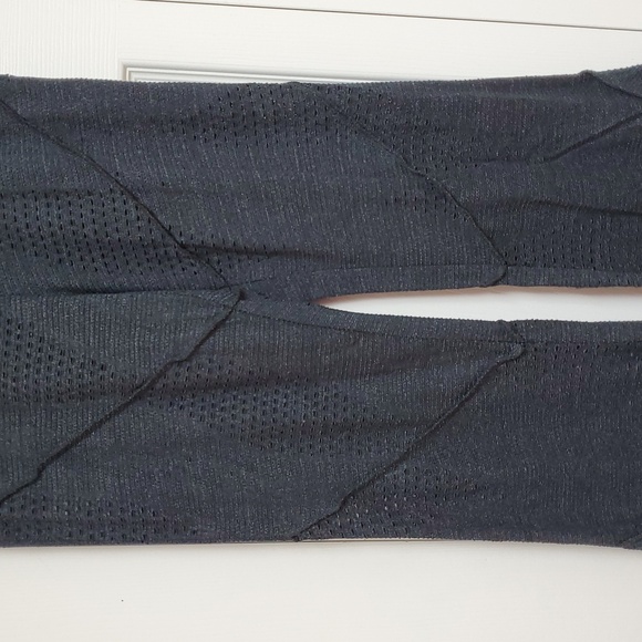 FP Movement Now You See Me Flares/Black - Picture 10 of 16